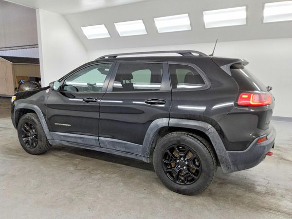 2019 JEEP CHEROKEE TRAILHAWK 4X4