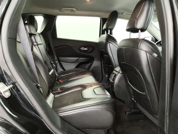 2019 JEEP CHEROKEE TRAILHAWK 4X4
