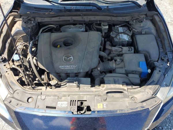 2015 MAZDA 3