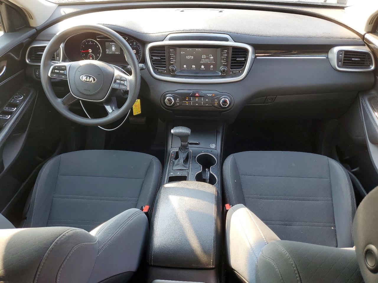 2019 KIA SORENTO L, LX, S
