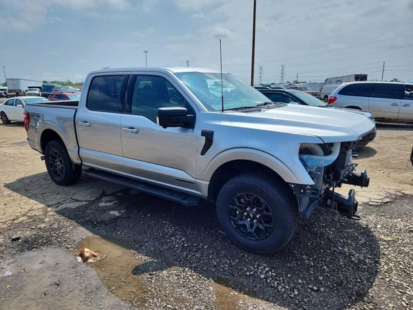 2025 FORD F150 XLT
