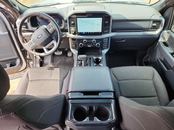 2025 FORD F150 XLT