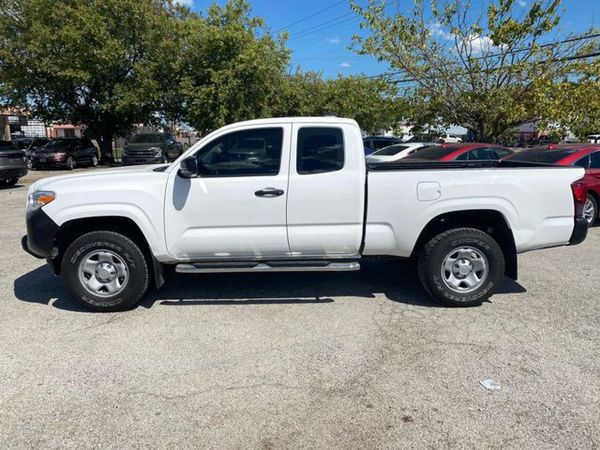 2018 TOYOTA TACOMA