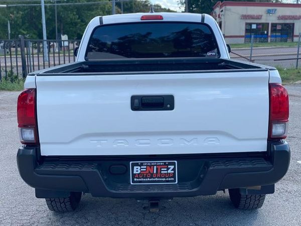 2018 TOYOTA TACOMA