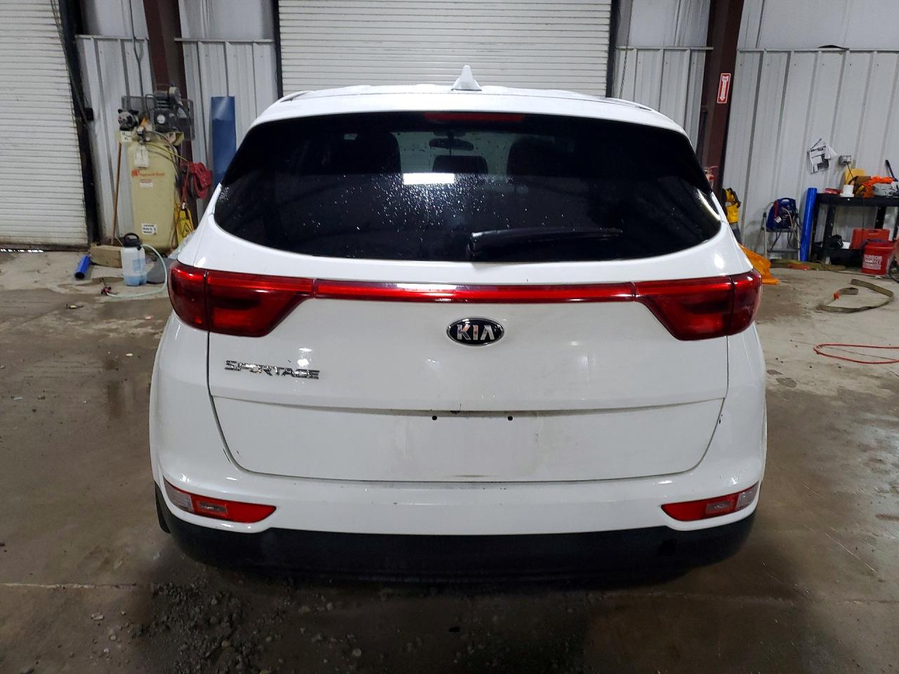 2017 KIA SPORTAGE LX