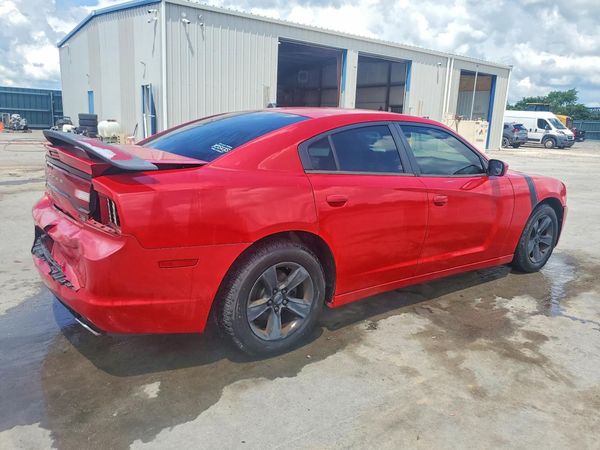 2013 DODGE CHARGER