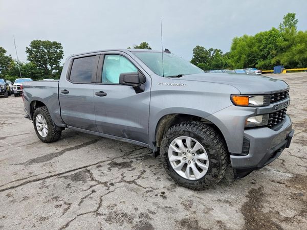 2021 CHEVROLET SILVERADO Custom — Passenger 3/4