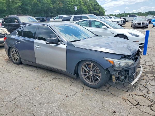 2017 INFINITI Q50