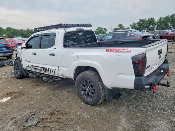 2020 TOYOTA TACOMA SR5