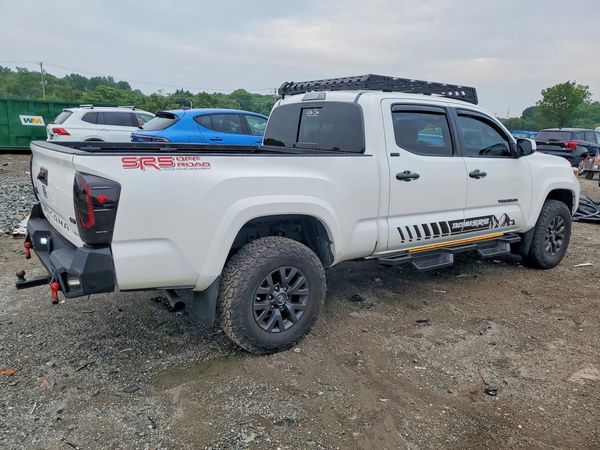 2020 TOYOTA TACOMA SR5