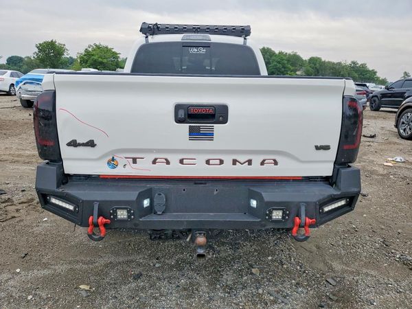 2020 TOYOTA TACOMA SR5