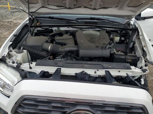 2020 TOYOTA TACOMA SR5