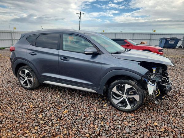 2017 HYUNDAI TUCSON