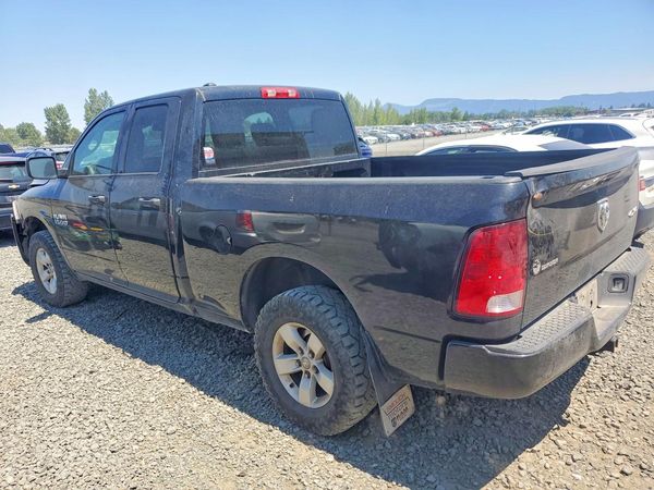 2018 RAM 1500 ST QUAD CAB 4X4