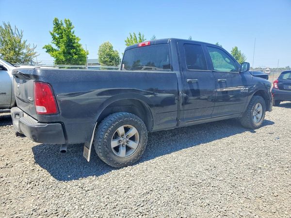 2018 RAM 1500 ST QUAD CAB 4X4