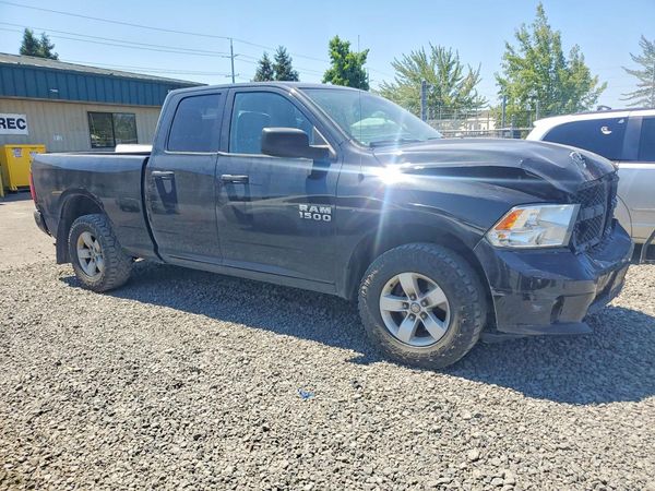 2018 RAM 1500 ST QUAD CAB 4X4