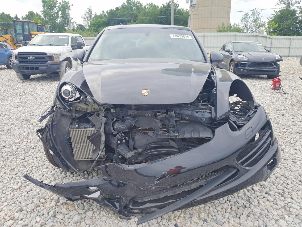 2013 PORSCHE CAYENNE