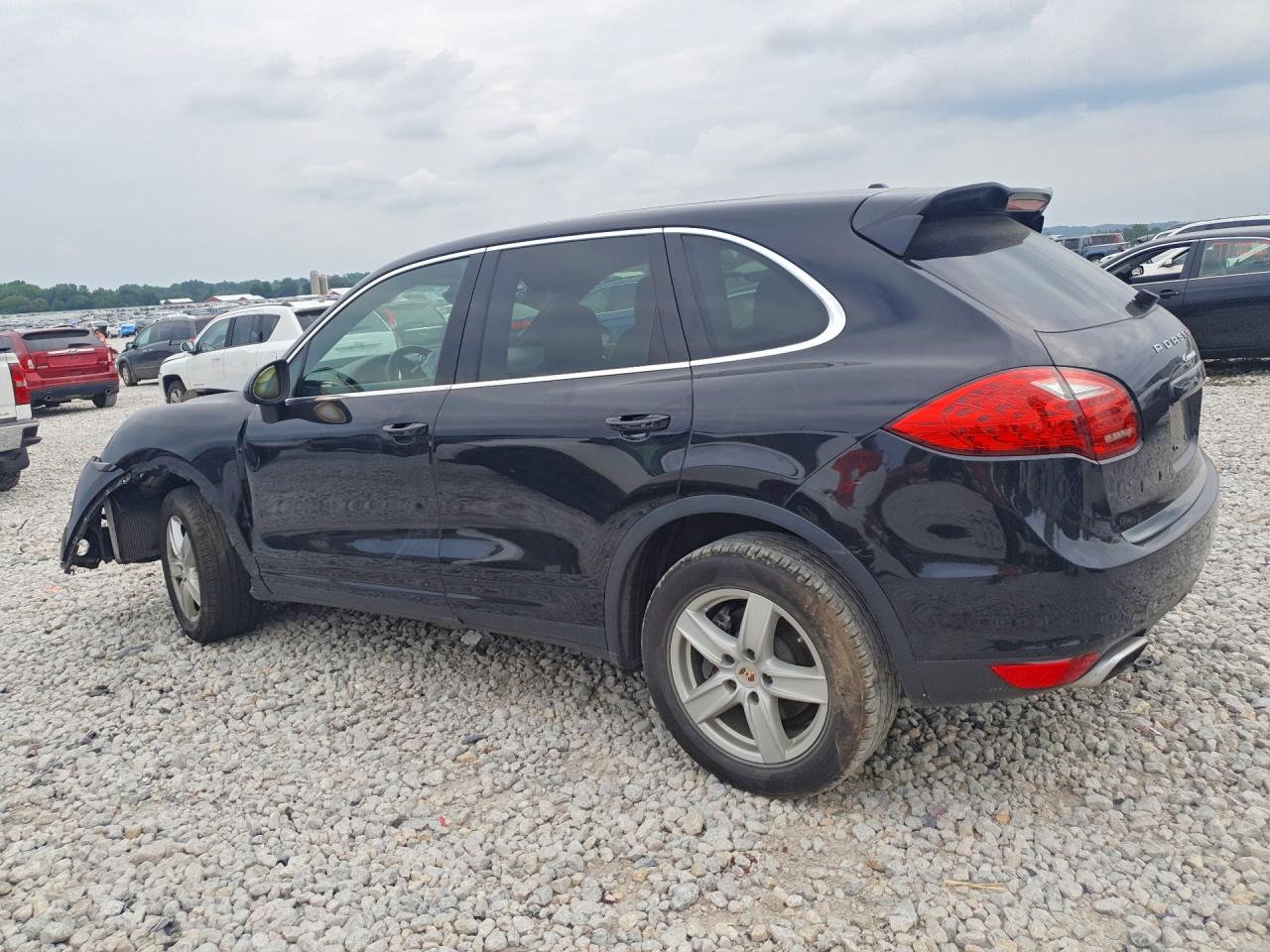 2013 PORSCHE CAYENNE