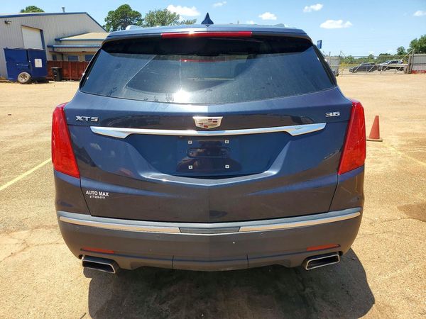 2018 CADILLAC XT5