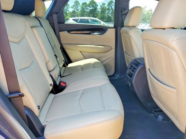 2018 CADILLAC XT5