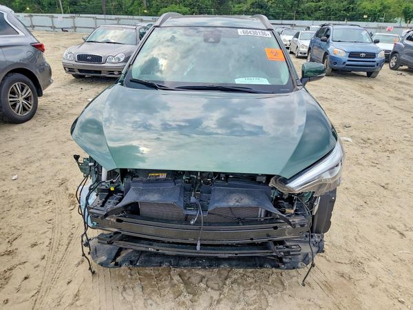 2022 TOYOTA COROLLA CROSS XLE