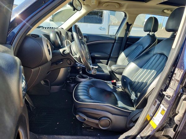 2012 MINI COOPER