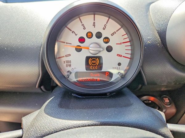 2012 MINI COOPER