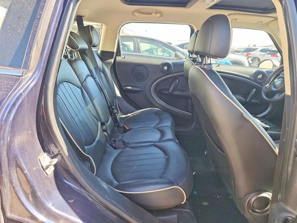 2012 MINI COOPER