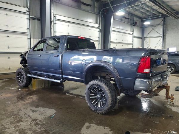 2016 RAM 2500 ST