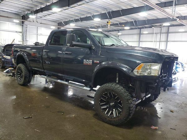 2016 RAM 2500 ST