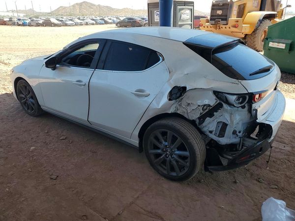 2022 MAZDA 3 Select Package