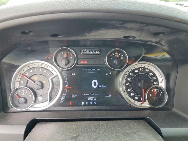 2016 RAM 1500 SLT