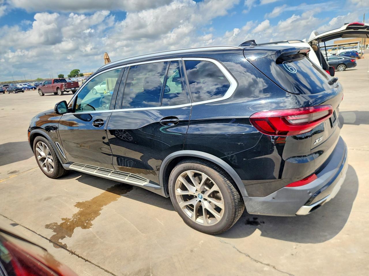 2023 BMW X5 xDrive45e