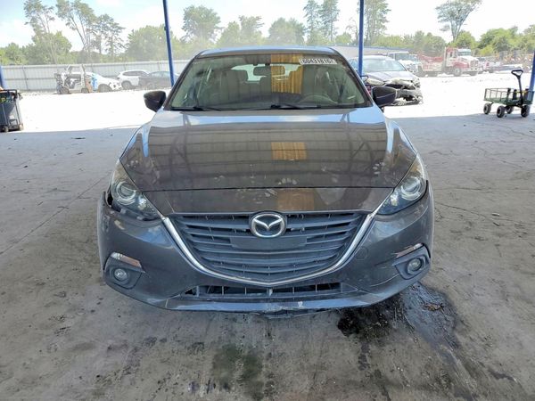 2016 MAZDA 3 SE