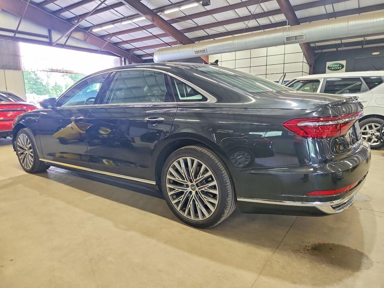 2019 AUDI A8 quattro L