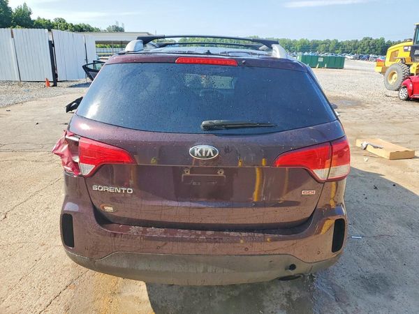 2014 KIA SORENTO Base/ LX