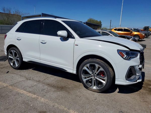 2019 AUDI Q3