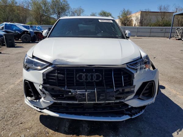 2019 AUDI Q3