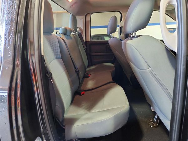 2015 RAM 1500 ST QUAD CAB 4X2
