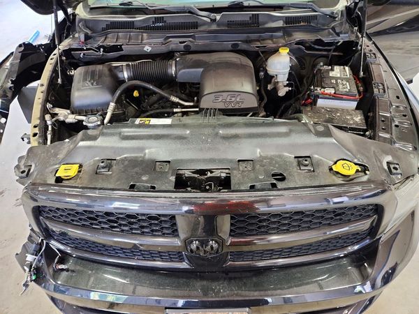 2015 RAM 1500 ST QUAD CAB 4X2