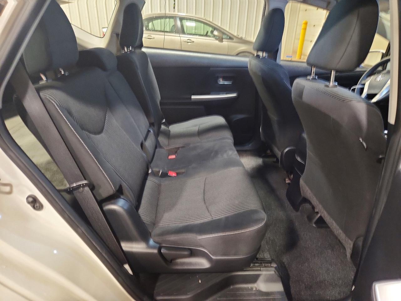 2016 TOYOTA PRIUS V