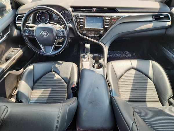 2018 TOYOTA CAMRY