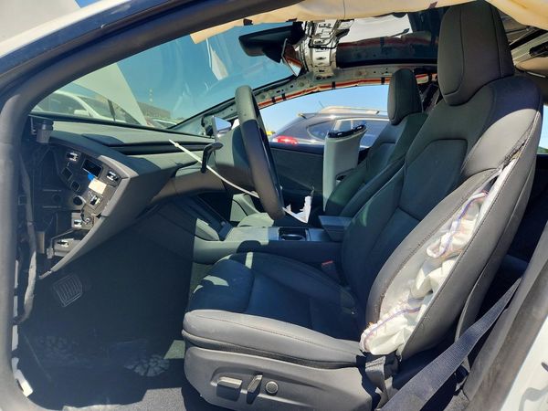 2026 TESLA MODEL 3