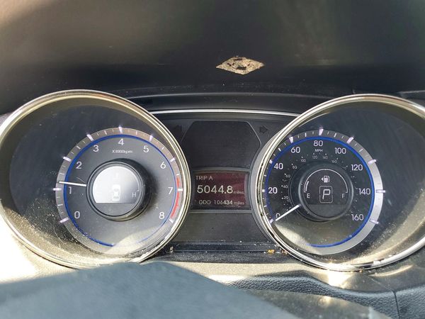 2013 HYUNDAI SONATA GLS/ GLS Popular