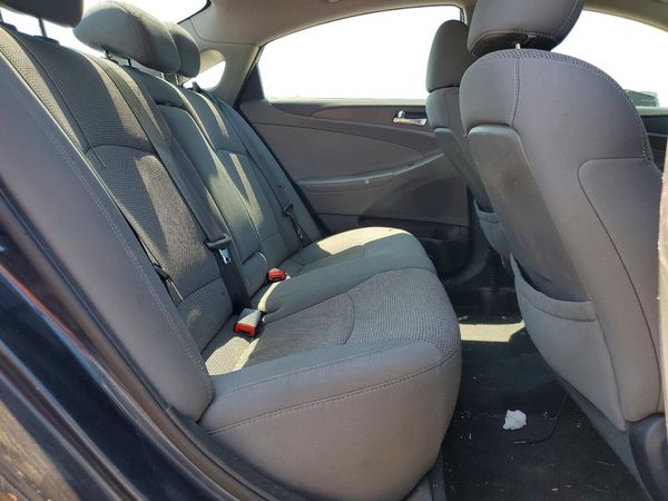 2013 HYUNDAI SONATA GLS/ GLS Popular