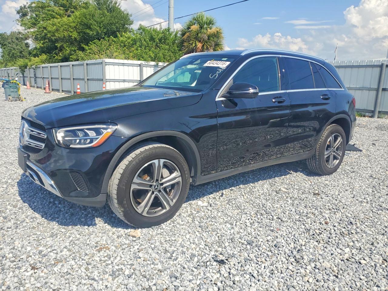 2020 MERCEDES-BENZ GLC GLC300