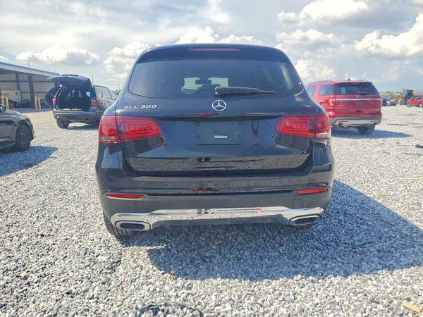 2020 MERCEDES-BENZ GLC GLC300