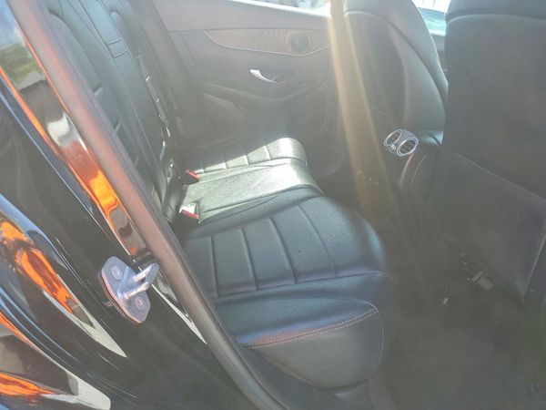 2020 MERCEDES-BENZ GLC GLC300