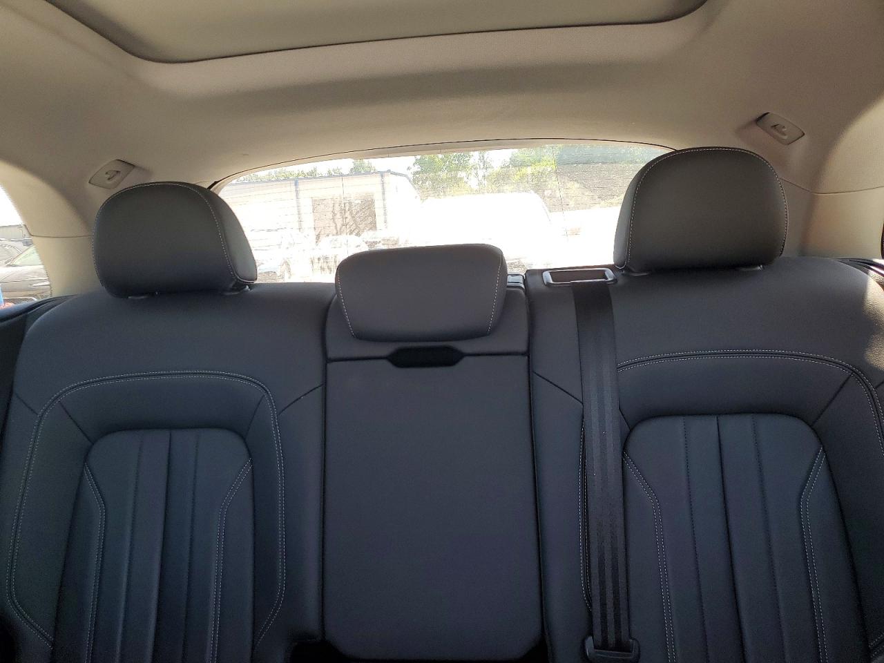 2021 AUDI Q5 quattro Premium
