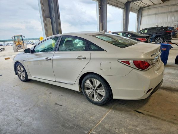 2013 HYUNDAI SONATA